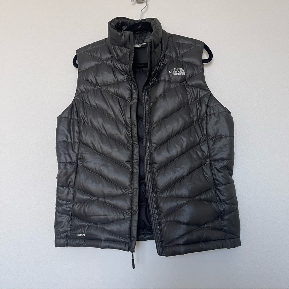NORTH FACE VEST 550 - Women’s Size L - Black Puffer